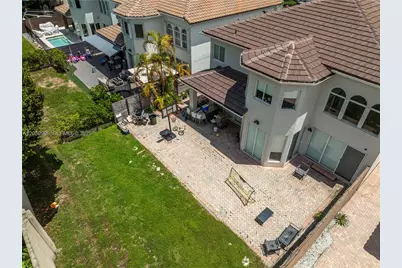 10865 NW 73rd Ter, Doral, FL 33178 - Photo 41