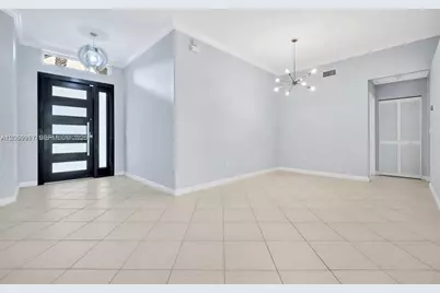 16855 SW 49th Ct, Miramar, FL 33027 - Photo 5