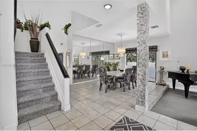 11584 Waterford Ct, Cooper City, FL 33026 - Photo 3
