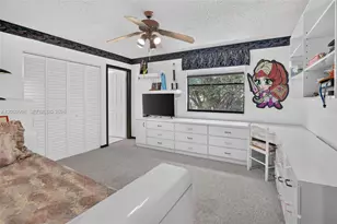 11584 Waterford Ct, Cooper City, FL 33026 - Photo 23