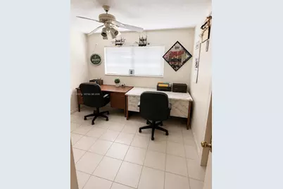 6221 SW 4th St, Margate, FL 33068 - Photo 17