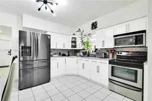 333 NW 60th Ave, Miami, FL 33126 - Photo 3