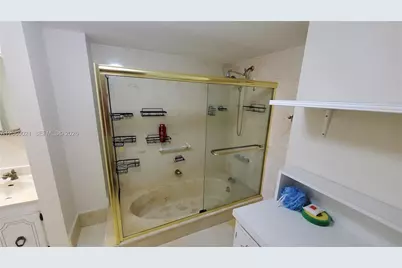 1833 S Ocean Dr #1103, Hallandale Beach, FL 33009 - Photo 11
