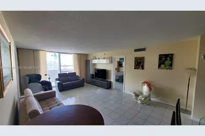1833 S Ocean Dr #1103, Hallandale Beach, FL 33009 - Photo 3