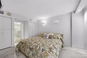 465 Ocean Dr, Miami Beach, FL 33139 - Photo 13