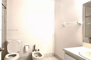 900 SW 104th Ct, Miami, FL 33174 - Photo 13