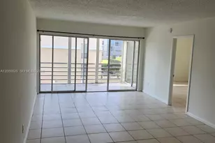 7981 S French Dr, Pembroke Pines, FL 33024 - Photo 5