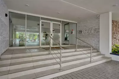 401 Golden Isles Dr #302, Hallandale Beach, FL 33009 - Photo 37