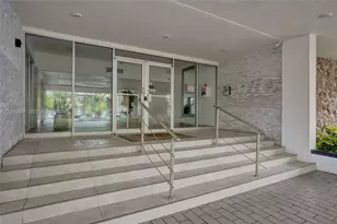 401 Golden Isles Dr, Hallandale Beach, FL 33009 - Photo 37