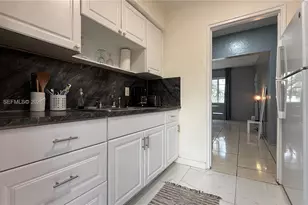 650 84th St, Miami Beach, FL 33141 - Photo 3