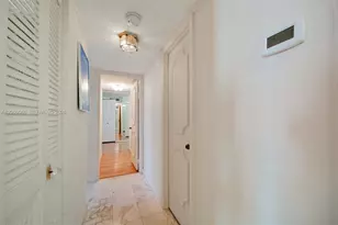 2751 S Ocean Dr, Hollywood, FL 33019 - Photo 23