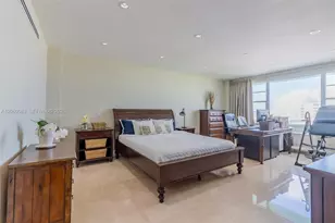 5255 Collins Ave, Miami Beach, FL 33140 - Photo 15