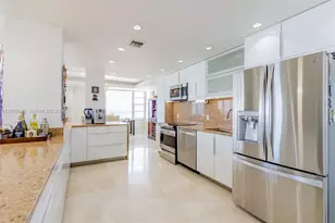 5255 Collins Ave, Miami Beach, FL 33140 - Photo 11