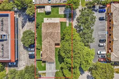 39 SW 114th Ave, Sweetwater, FL 33174 - Photo 3