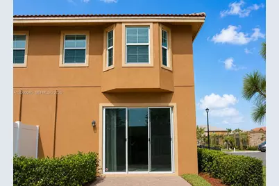 5292 Palm Colony Dr, Lake Worth, FL 33463 - Photo 3