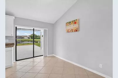 6043 Sunberry Circle, Boynton Beach, FL 33437 - Photo 9