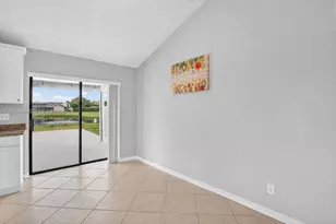 6043 Sunberry Cir, Boynton Beach, FL 33437 - Photo 9