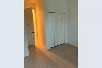 4219 NE 9th St, Homestead, FL 33033 - Photo 15