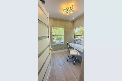 1670 SW 20th St #1, Miami, FL 33145 - Photo 35