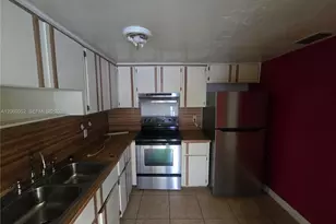 1795 NW 85th St, Miami, FL 33147 - Photo 7