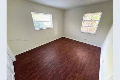 215 NW 25th St #5, Wilton Manors, FL 33311 - Photo 7
