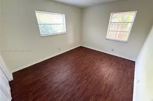 215 NW 25th St, Wilton Manors, FL 33311 - Photo 7