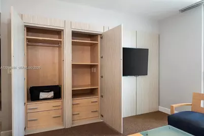 18683 Collins Ave #2006, Sunny Isles Beach, FL 33160 - Photo 5