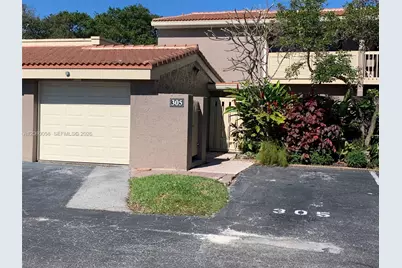 305 Bonnie Brae Way #27, Hollywood, FL 33021 - Photo 1