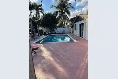 8950 SW 197th St, Cutler Bay, FL 33157 - Photo 15