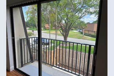 9105 SW 19th Pl #A, Davie, FL 33324 - Photo 25