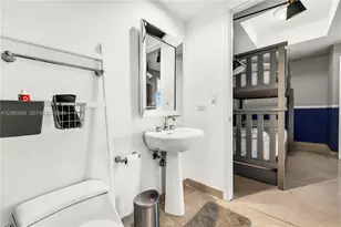 848 Brickell Key Dr, Miami, FL 33131 - Photo 35