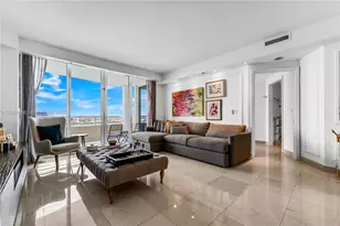 848 Brickell Key Dr, Miami, FL 33131 - Photo 11