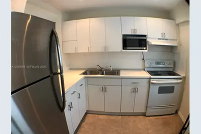 1025 Alton Rd #504, Miami Beach, FL 33139 - Photo 5