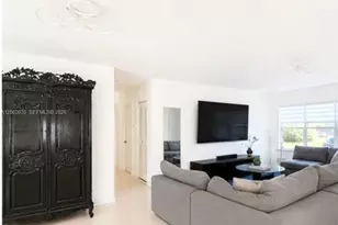 455 S Shore Dr, Miami Beach, FL 33141 - Photo 5