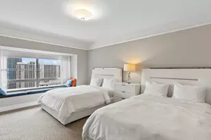 1435 Brickell Ave, Miami, FL 33131 - Photo 27
