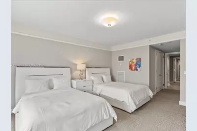 1435 Brickell Ave #3212, Miami, FL 33131 - Photo 25