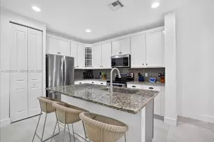425 NW 33rd Ln, Pompano Beach, FL 33069 - Photo 11