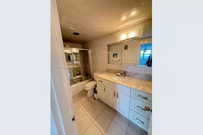5825 Collins Ave #7B, Miami Beach, FL 33140 - Photo 9