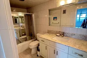 5825 Collins Ave, Miami Beach, FL 33140 - Photo 9