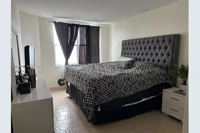 [Address not provided], Hallandale Beach, FL 33009 - Photo 9
