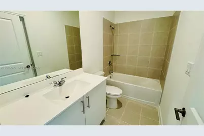 2632 SE 27th Dr, Homestead, FL 33035 - Photo 15