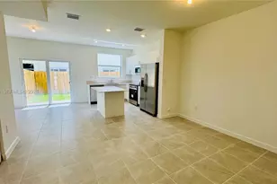 2632 SE 27th Dr, Homestead, FL 33035 - Photo 11