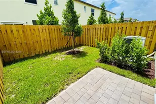 2632 SE 27th Dr, Homestead, FL 33035 - Photo 7