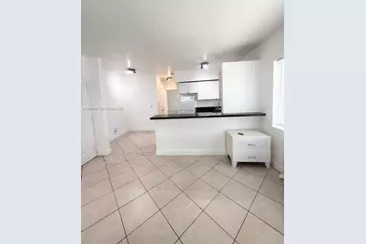 8011 Abbott Ave #4, Miami Beach, FL 33141 - Photo 5