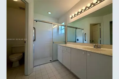 7557 SW 164th Ct, Miami, FL 33193 - Photo 9