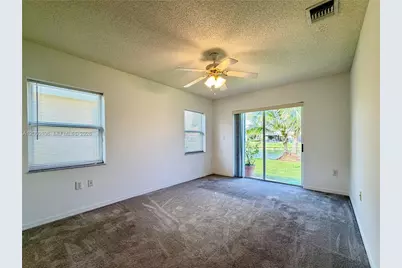 7557 SW 164th Ct, Miami, FL 33193 - Photo 7
