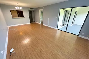 2324 S Cypress Bend Dr, Pompano Beach, FL 33069 - Photo 5