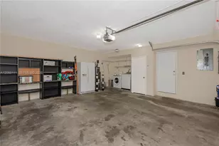 1397 Harbour Side Dr, Weston, FL 33326 - Photo 25