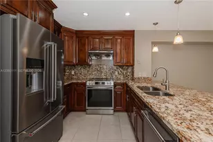 1397 Harbour Side Dr, Weston, FL 33326 - Photo 11