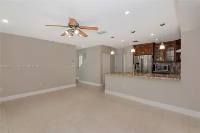 1397 Harbour Side Dr, Weston, FL 33326 - Photo 7